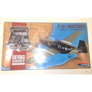 Monogram Model Kit - Confederate Air Force Ghost Squadron - P-51 Mustang #5214